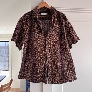 Aritzia TNA leopard print oversized button down short sleeves size large
